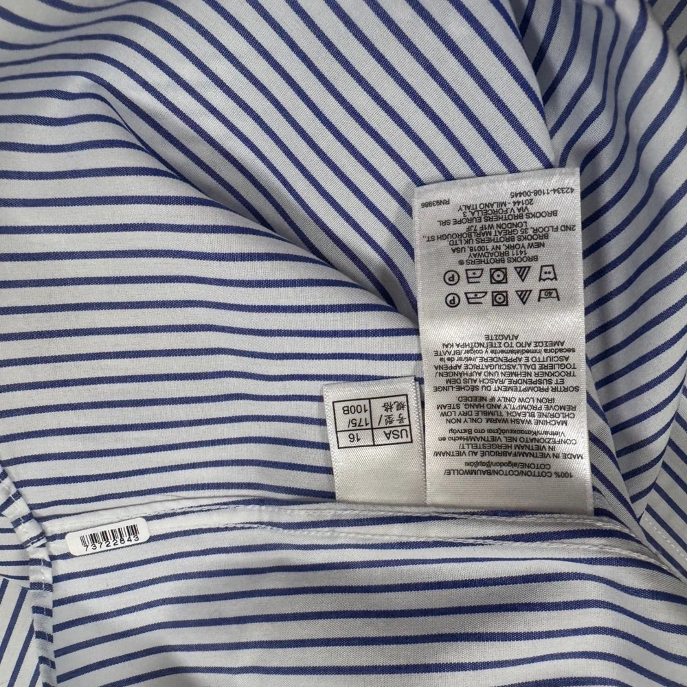 Brooks Brothers pre owned